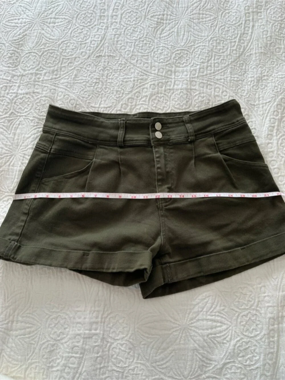 High-Waist Women’s Shorts - Picture 3 of 4